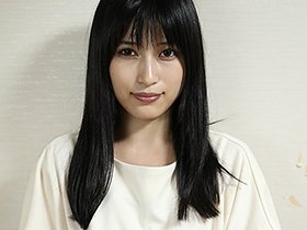 素人娘の全裸図鑑5 今時の女の子12名が恥らいながら脱衣していく様子をじっくり撮影した、変態紳士のためのヘアヌードコレクション　サンプル画像07